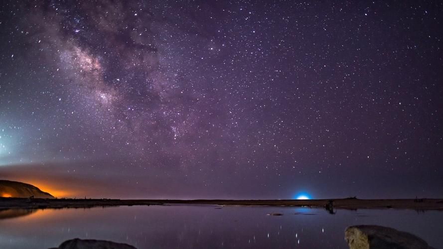 夜空视频素材无水印哪里有？如何增强视觉效果？